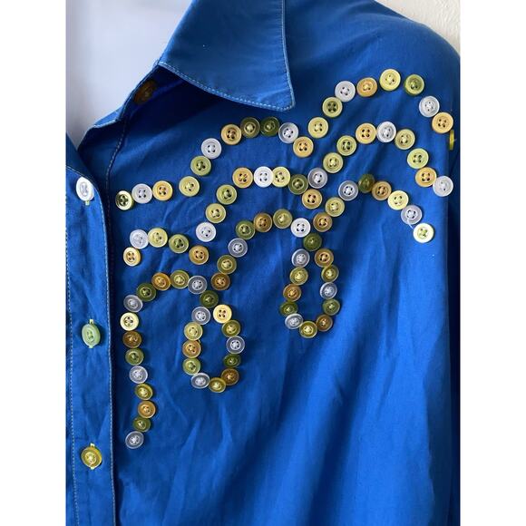 Bob Mackie Wearable Art Cotton Blend Blouse Top Cockney Button Motif Size 1X - Picture 3 of 6